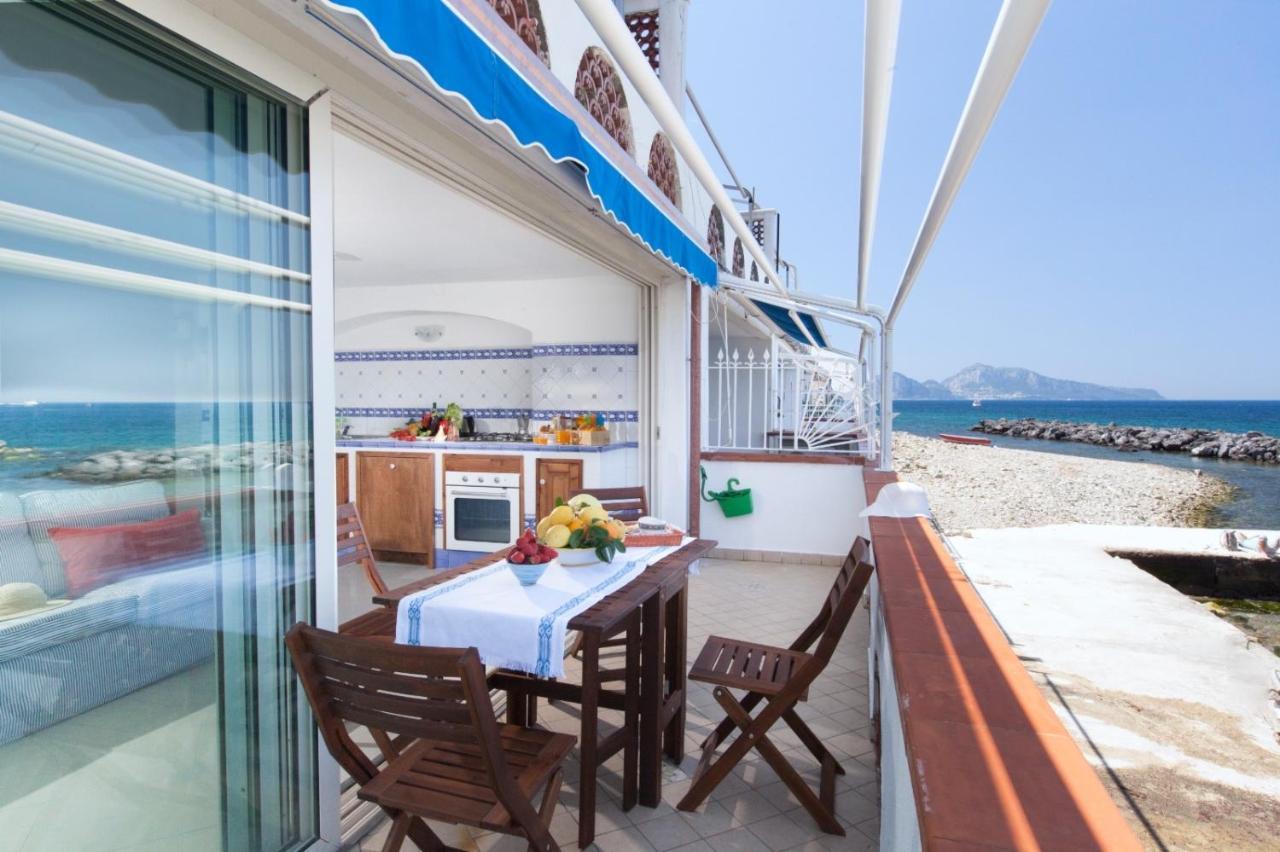 Casa Vacanza Verde Smeraldo- Massa Lubrense Ngoại thất bức ảnh